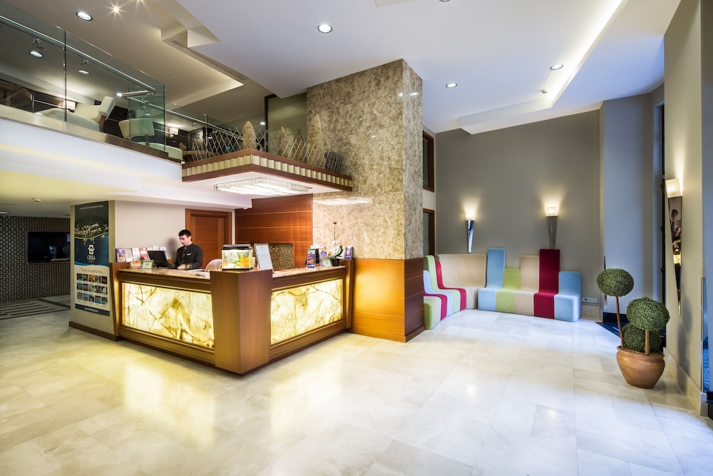 Orka Royal Hotel 6/50