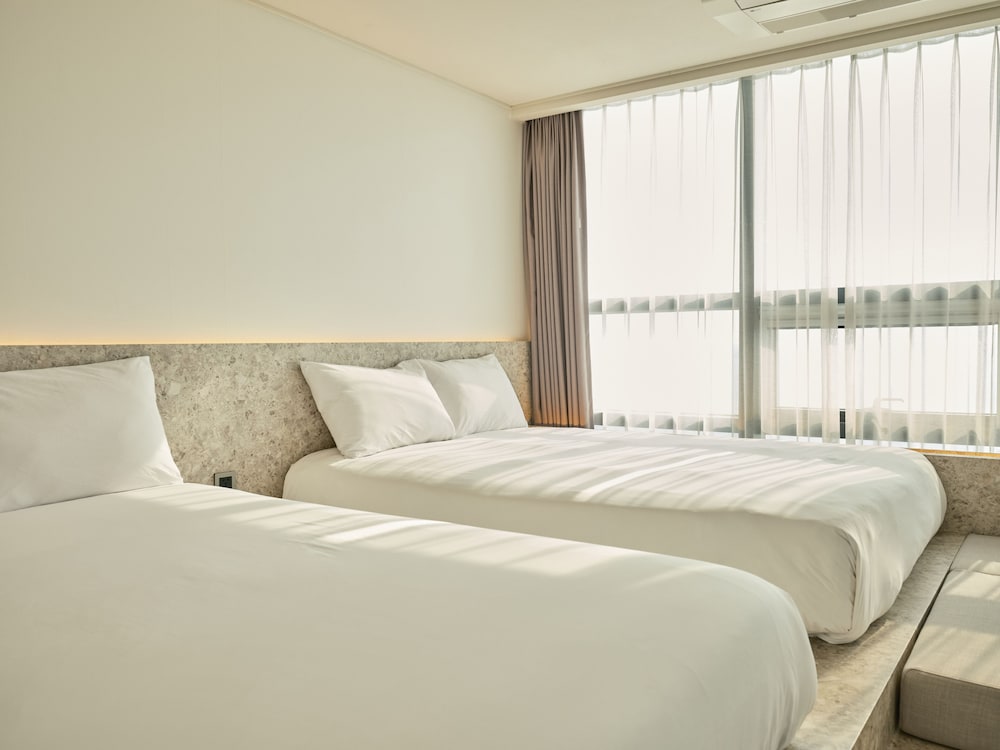 UH Suite The Haeundae 12/64