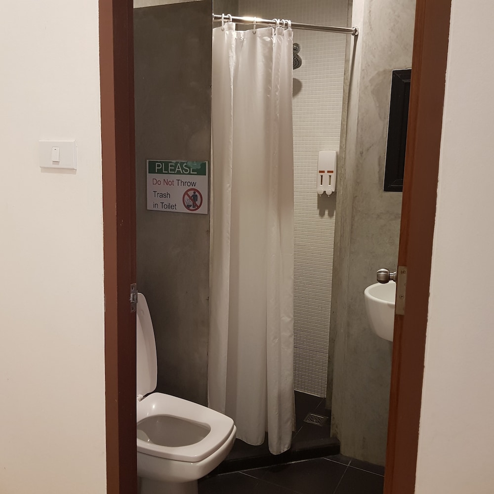 Dfeel Hostel 48/50