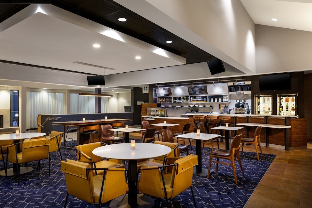 Courtyard by Marriott Denver Central Park 35/50