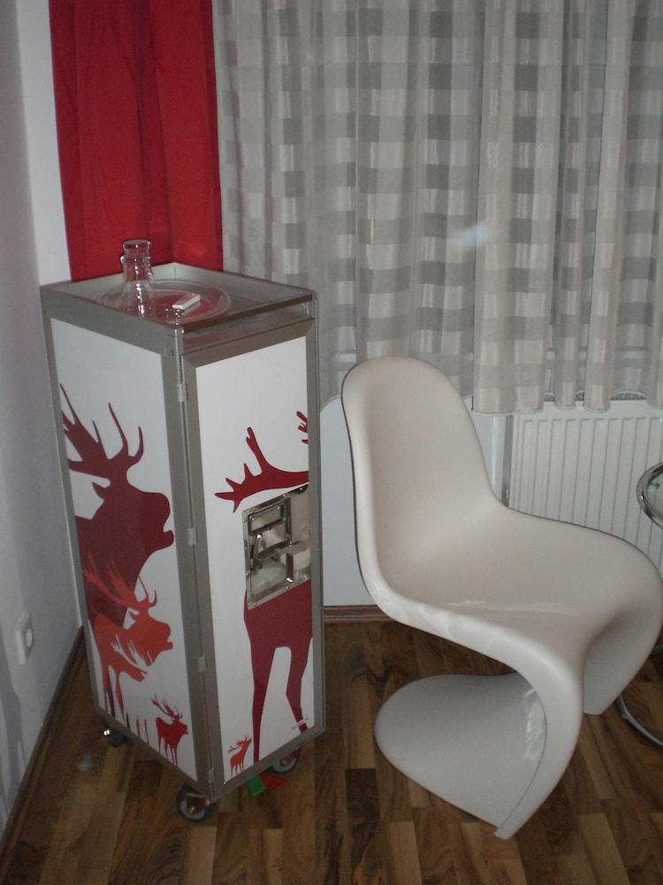 Hotel Monte Christo 33/50