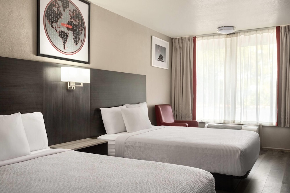 Ramada by Wyndham Cocoa 26/59