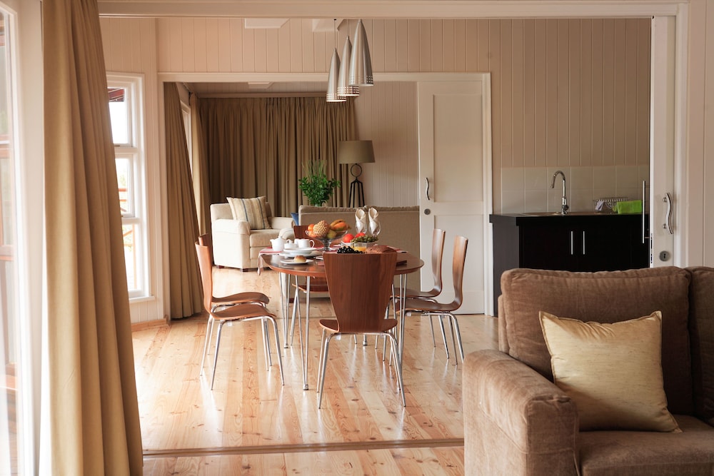 The Fernery Lodge & Chalets 23/50