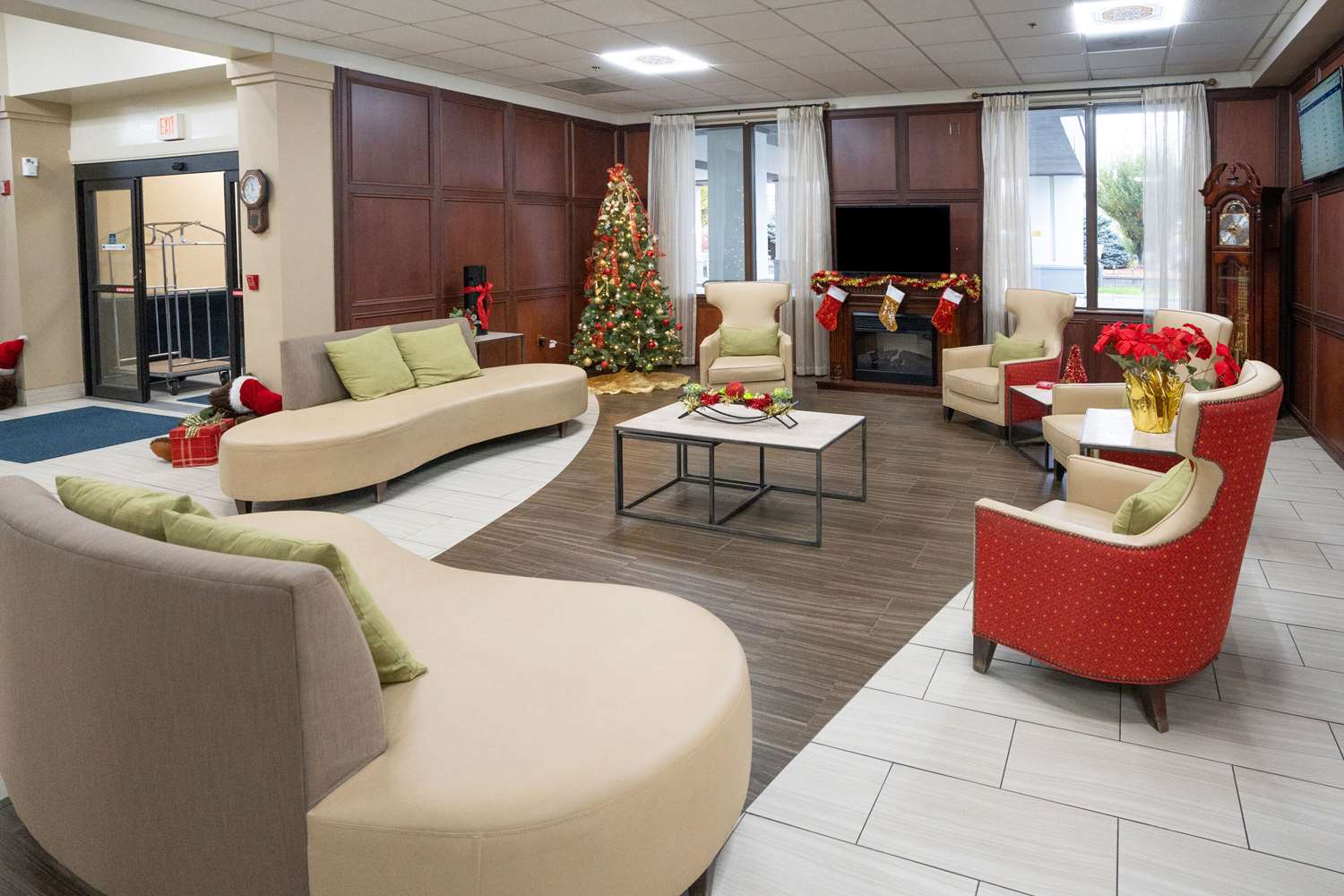 Clarion Hotel Detroit Metro Airport 38/49