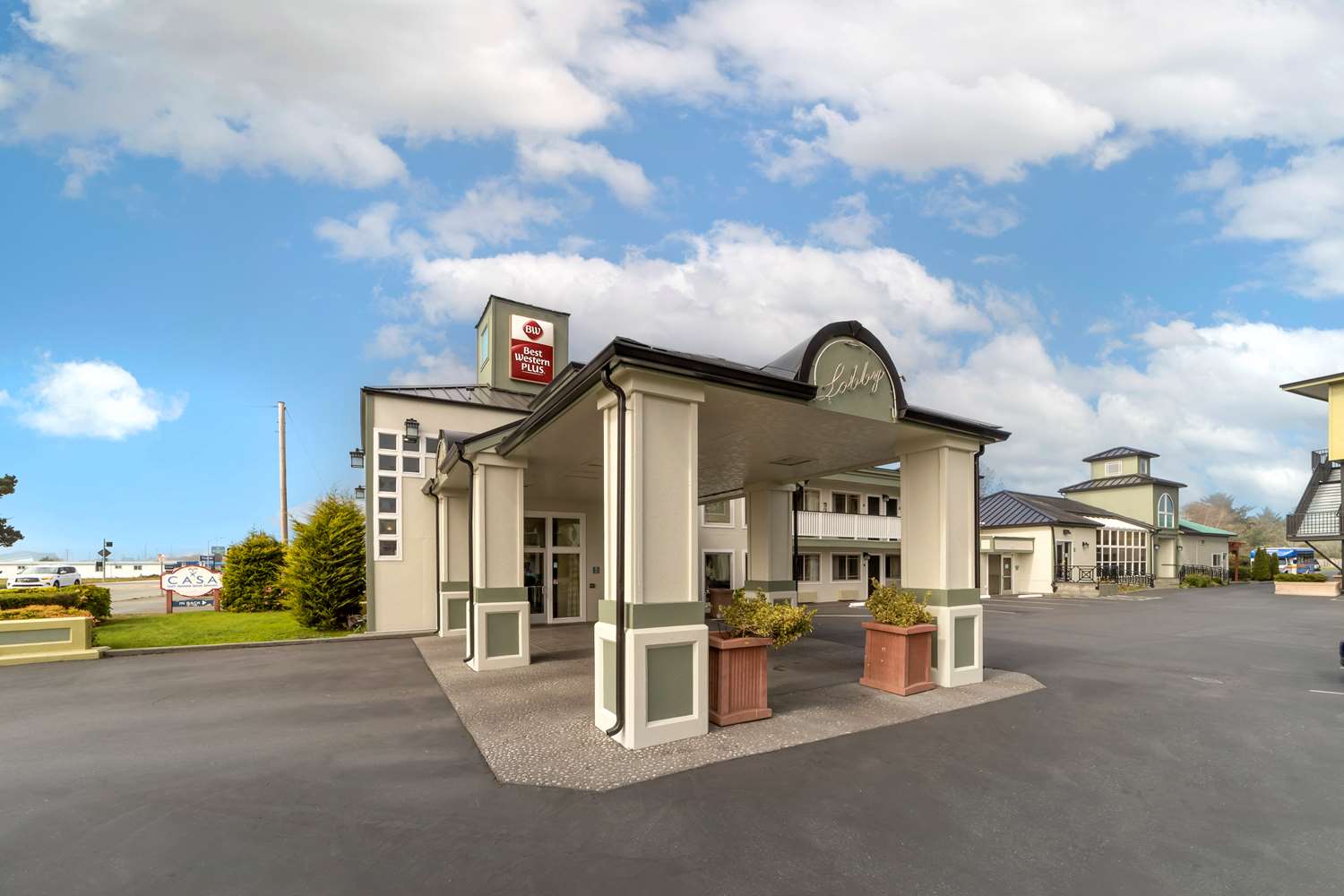 Best Western Plus Northwoods Inn 76/80