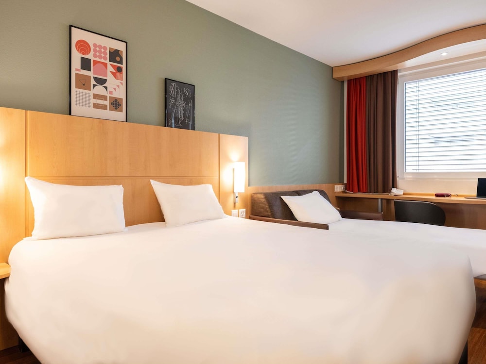 Ibis Geneve Centre Nations 23/70