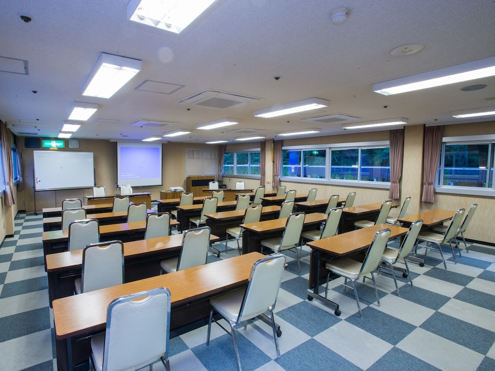 Hakone Pax Yoshino 41/49