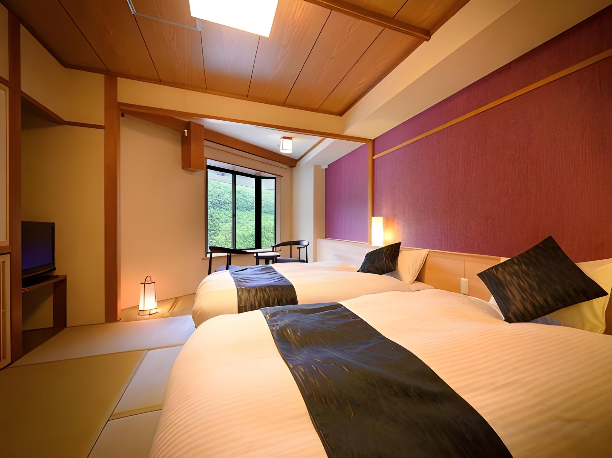 Room, Twin Beds, Main Building