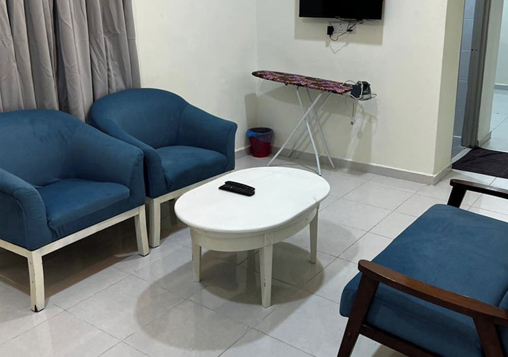 Dlima Beach Inn 45/66
