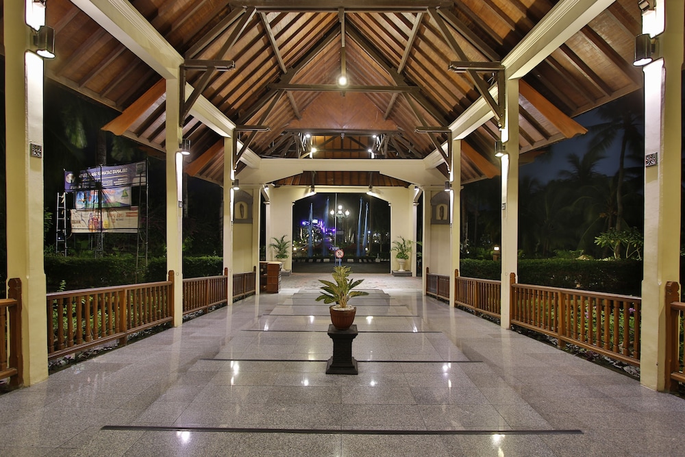 The Jayakarta Lombok Beach Resort and Spa 12/72