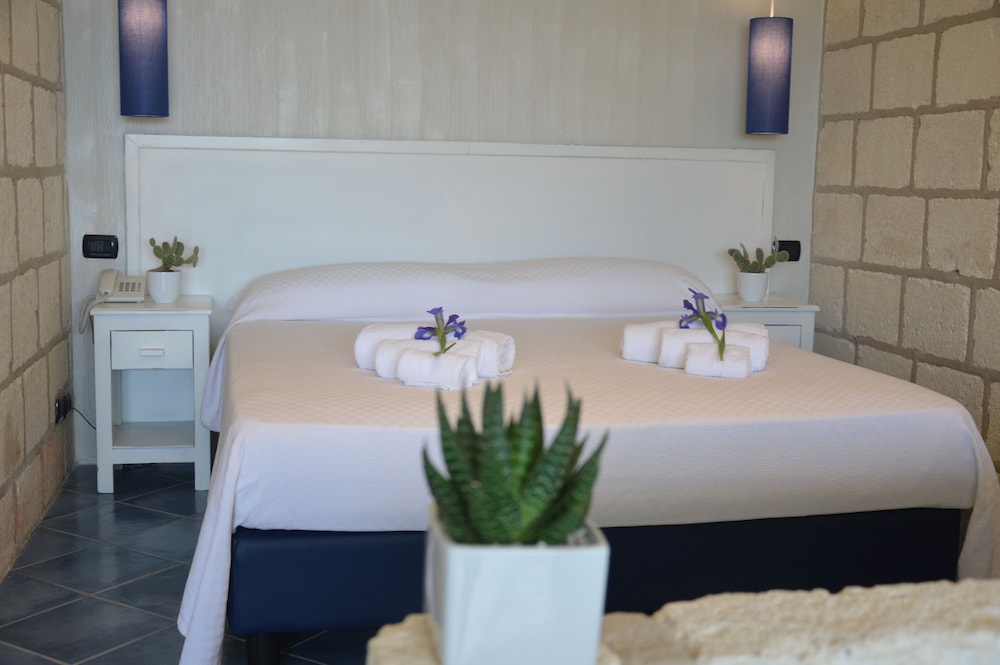 CAPOSPERONE RESORT 6/55