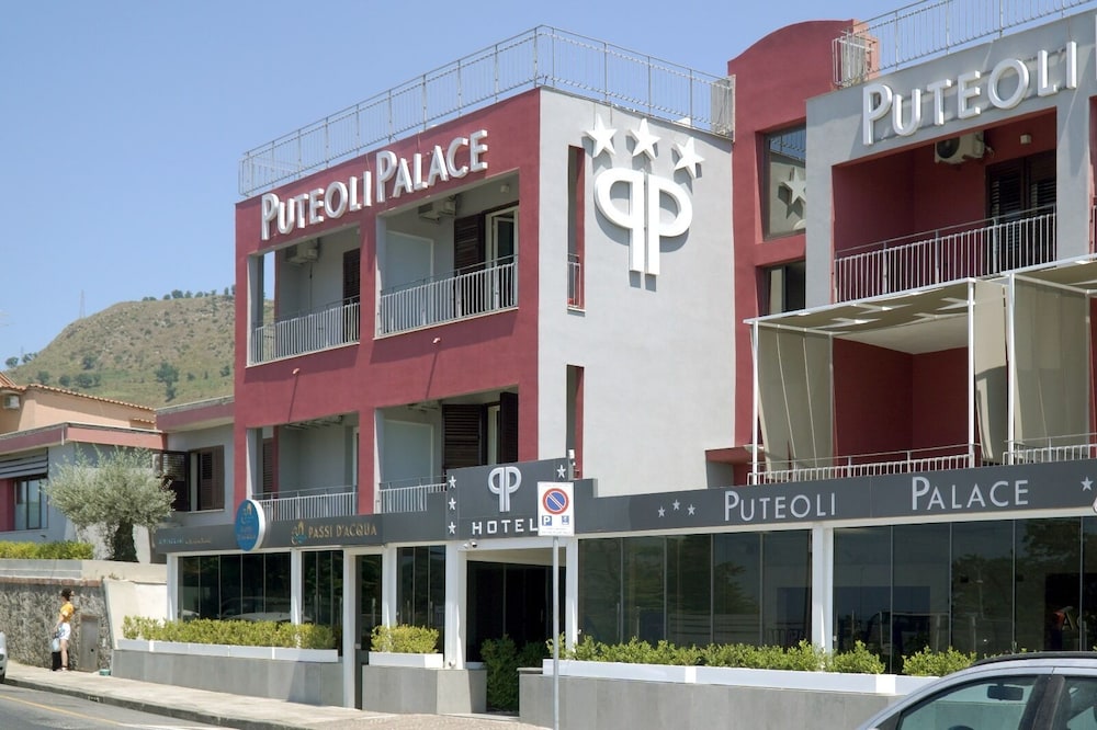 Puteoli Palace Hotel 6/50