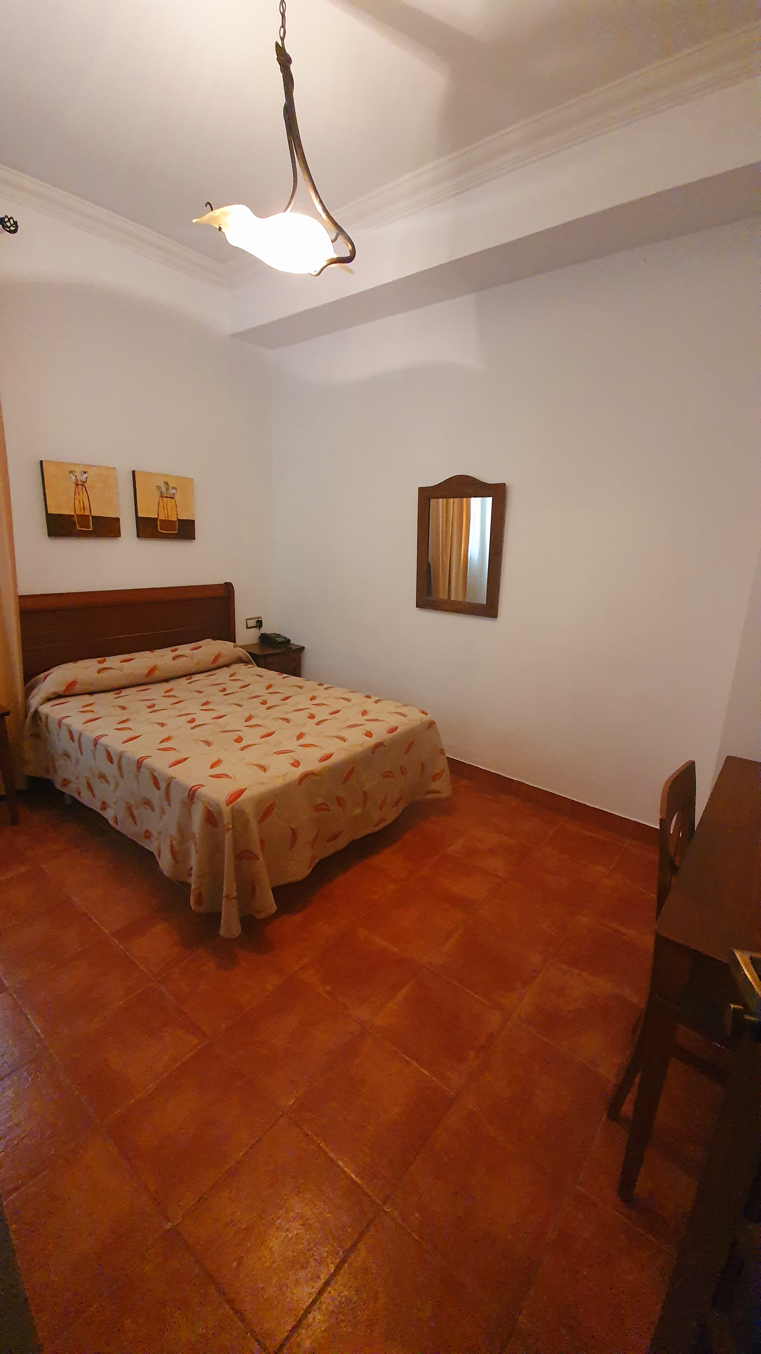 Inner, Double or Twin Bed