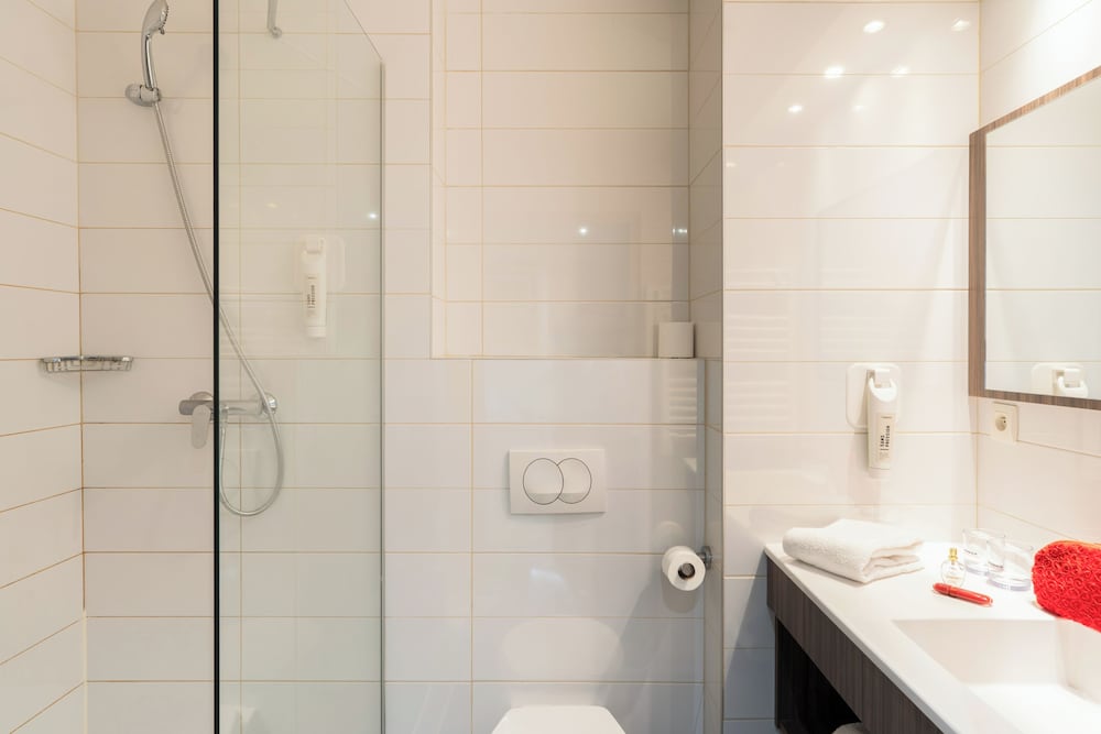 HEVEA APPART HOTEL 42/50