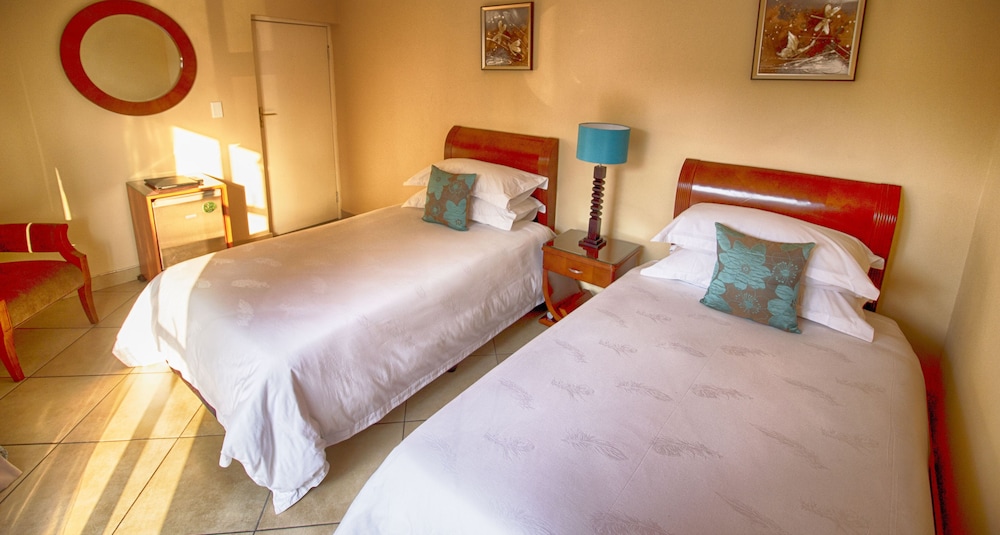 Lakeview Boutique Hotel Conference Centre 27/52
