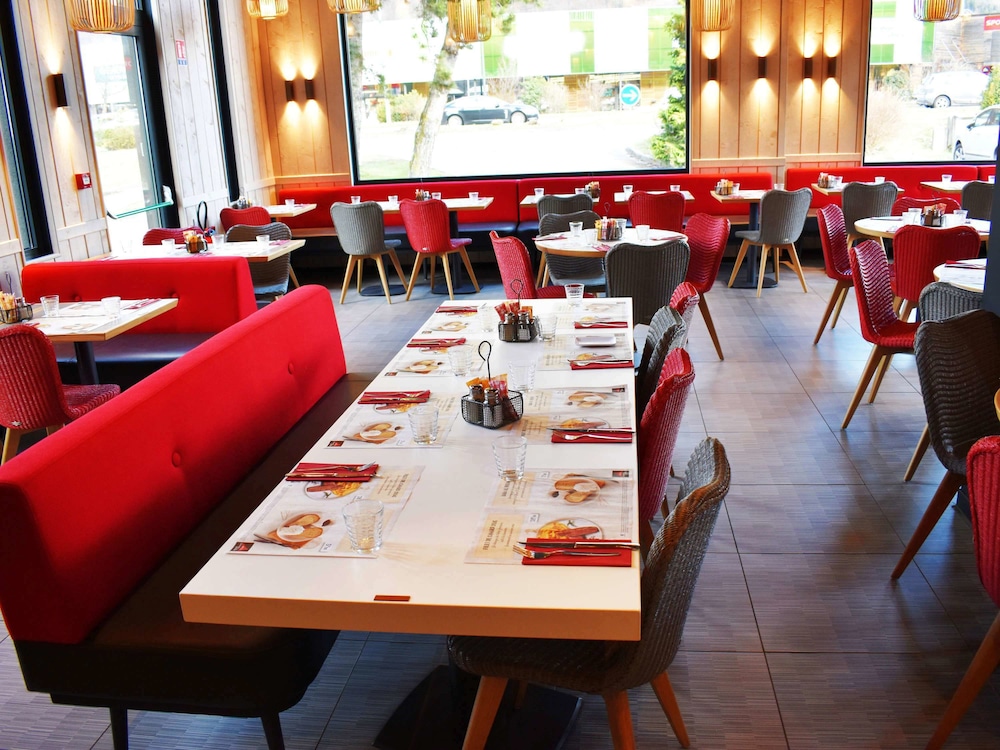 restaurant-cafeteria