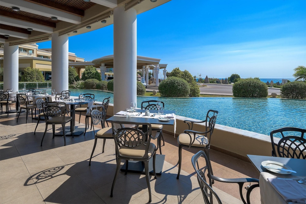 La Marquise Luxury Resort Complex 57/71