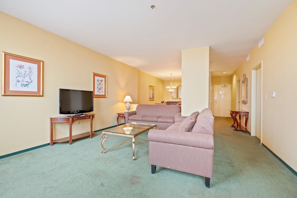 OYO Hotel St Louis Downtown City Center MO 15/22