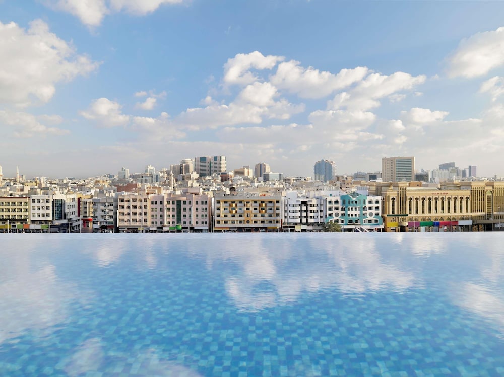 Mercure Dubai Deira 57/61