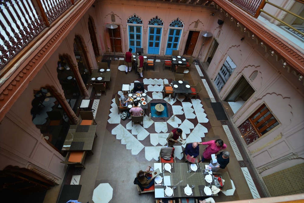Haveli Dharampura 42/47