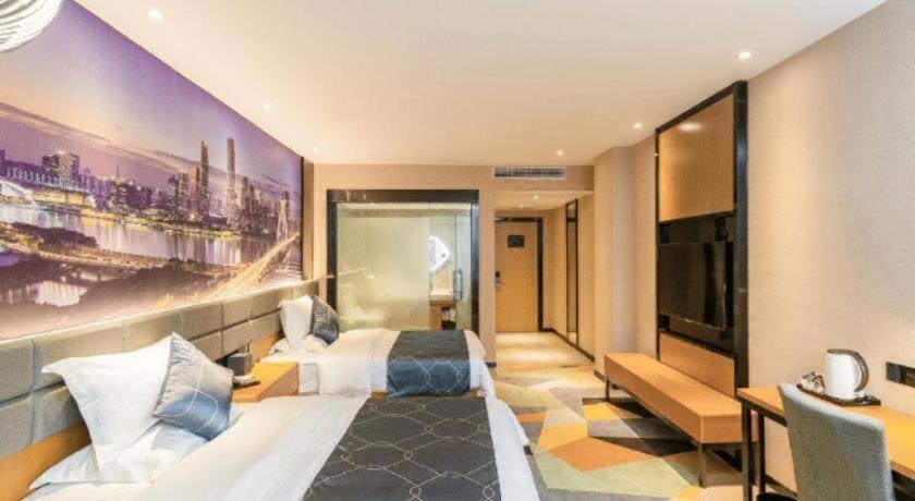Chonpines Hotel (Guangzhou Rongchuang Wenlvcheng) 31/56