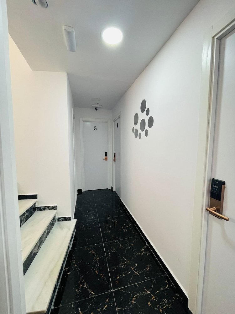 Hostel Bohemia 37/47