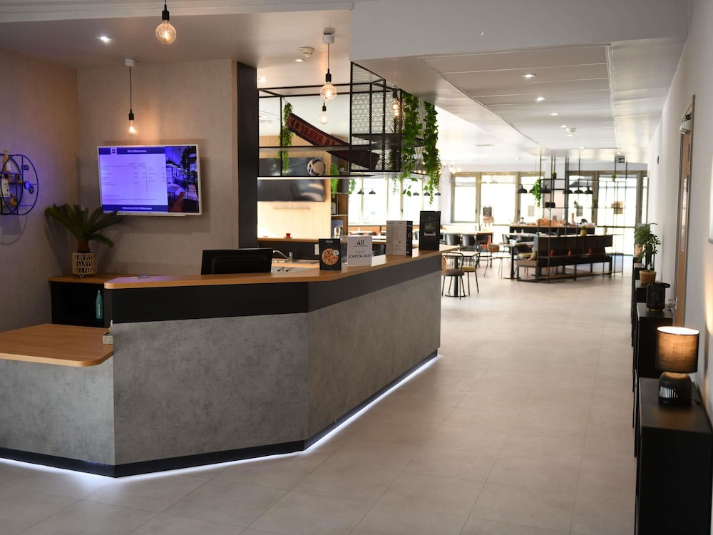 ibis Chateauroux 8/52