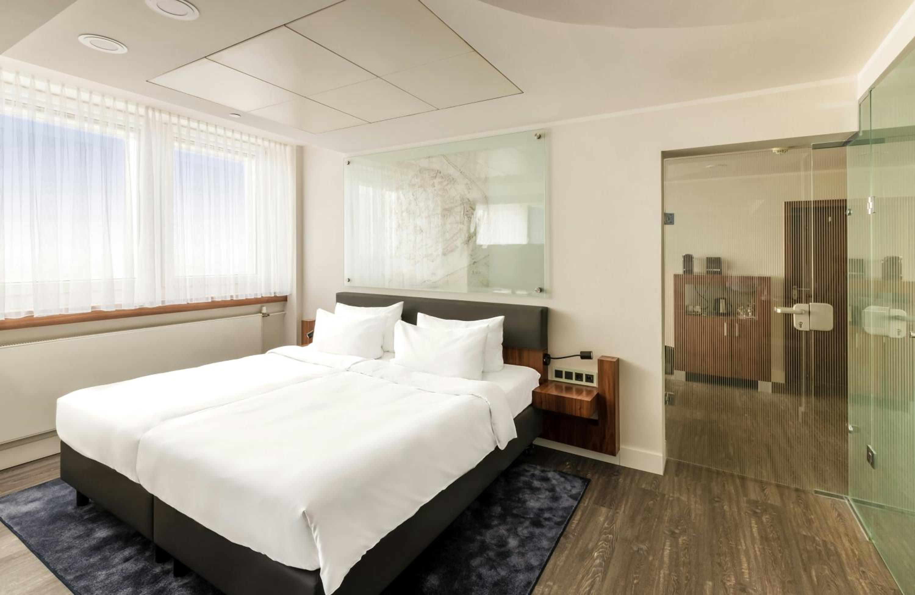 Heaven, Suite, Triple, Double Bed, Sofa