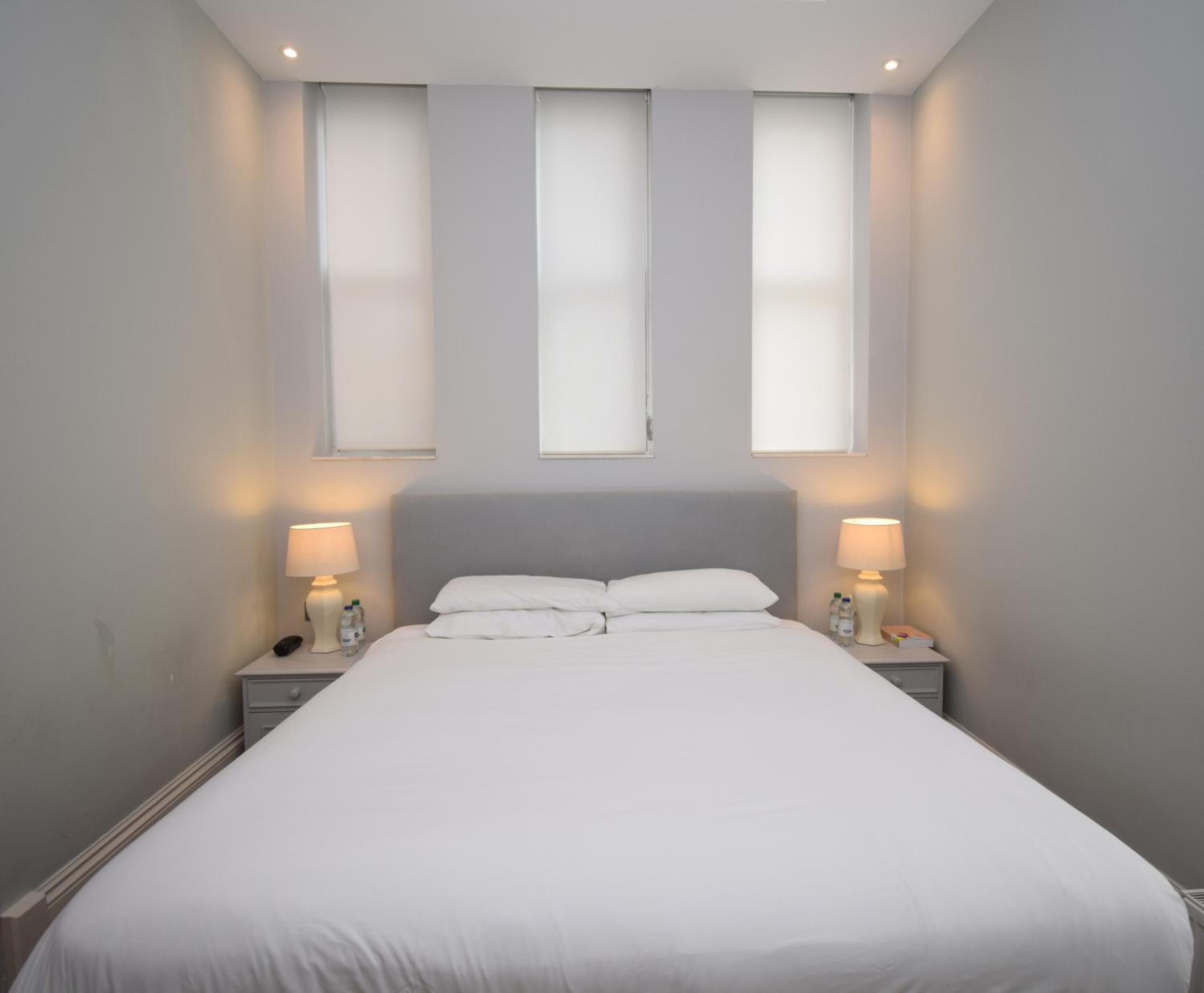 Deluxe, Double Bed, No Sea View