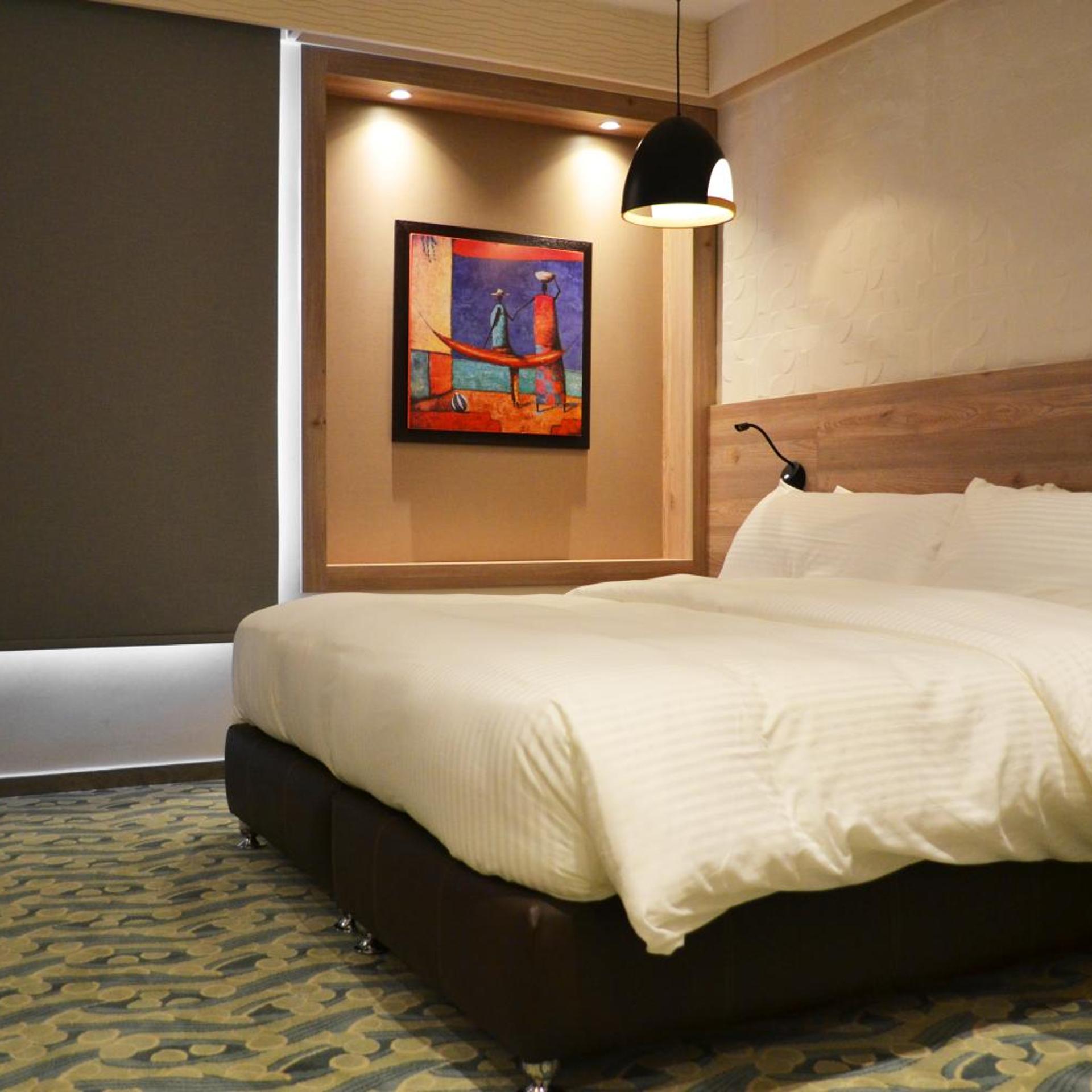 غرفة قياسية بسرير مزدوج، Ambassador Hotel 3/10