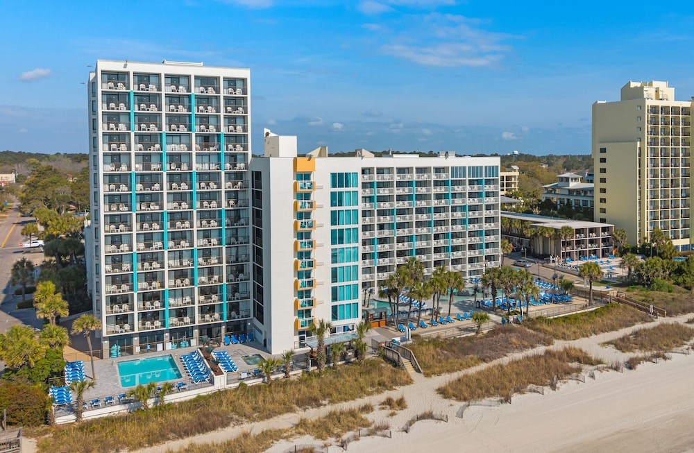 Captains Quarters Resort 2/72