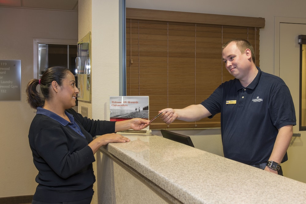 Candlewood Suites Oak Harbor 15/47