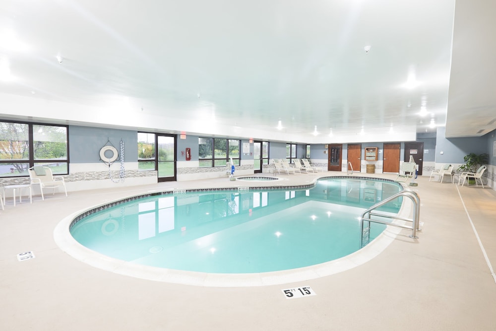 swimming pool spa