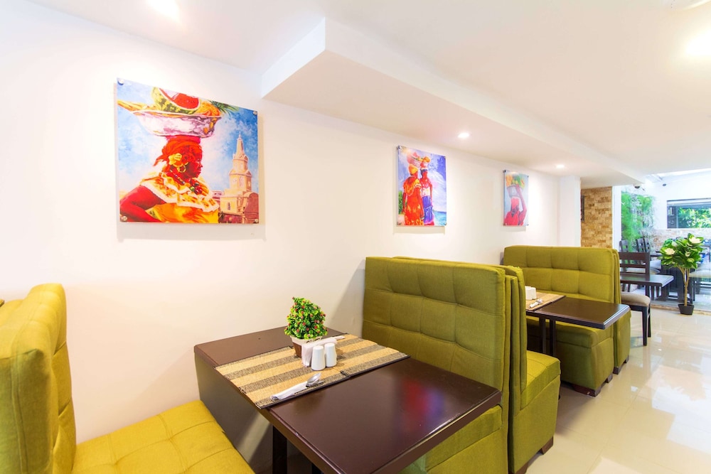 Hotel Avexi Suites By Geh Suites 19/22