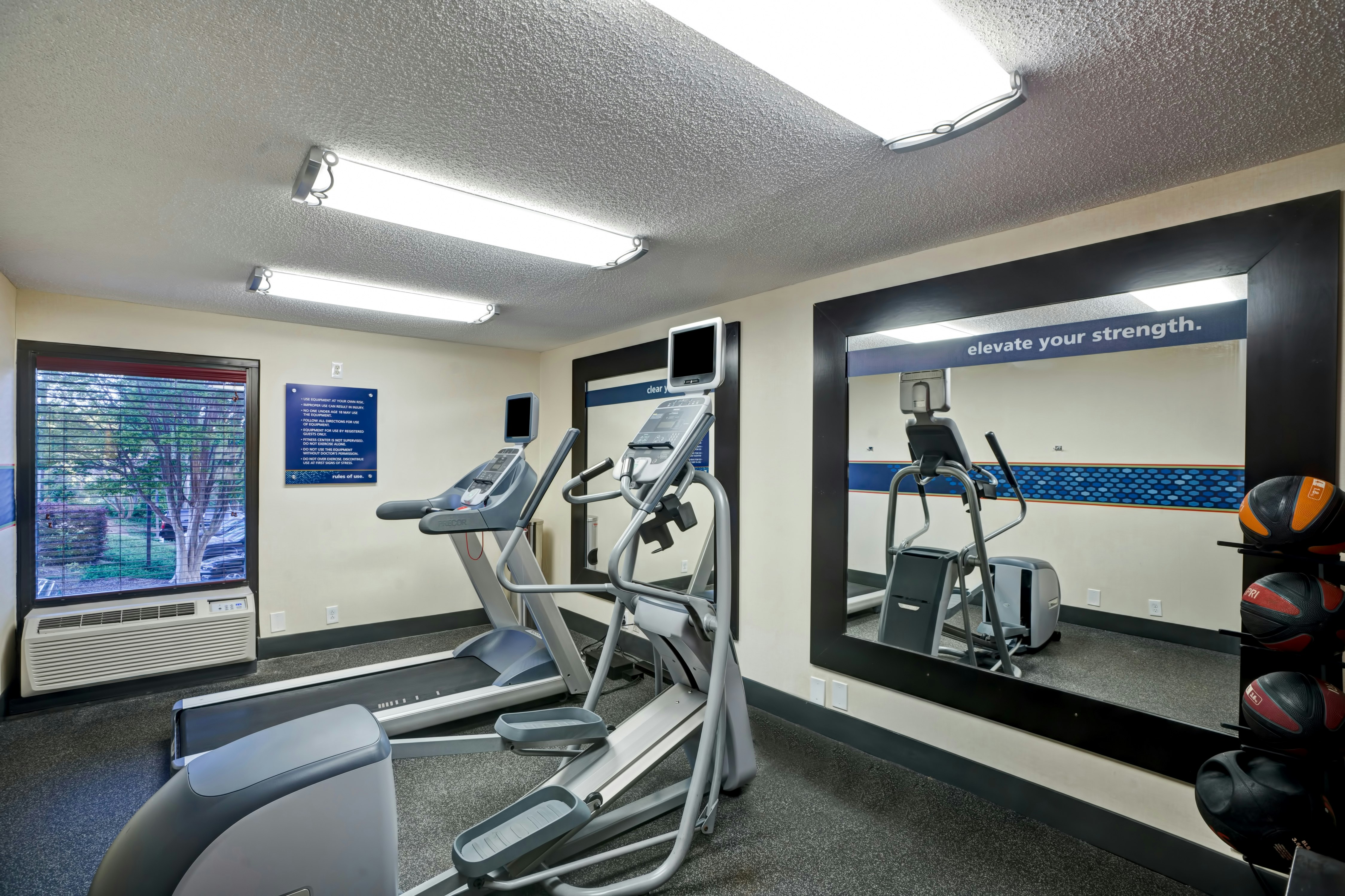 Hampton Inn Birmingham Mountain Brook 44/75