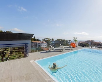 Terrace Mar Suite Hotel 58/60