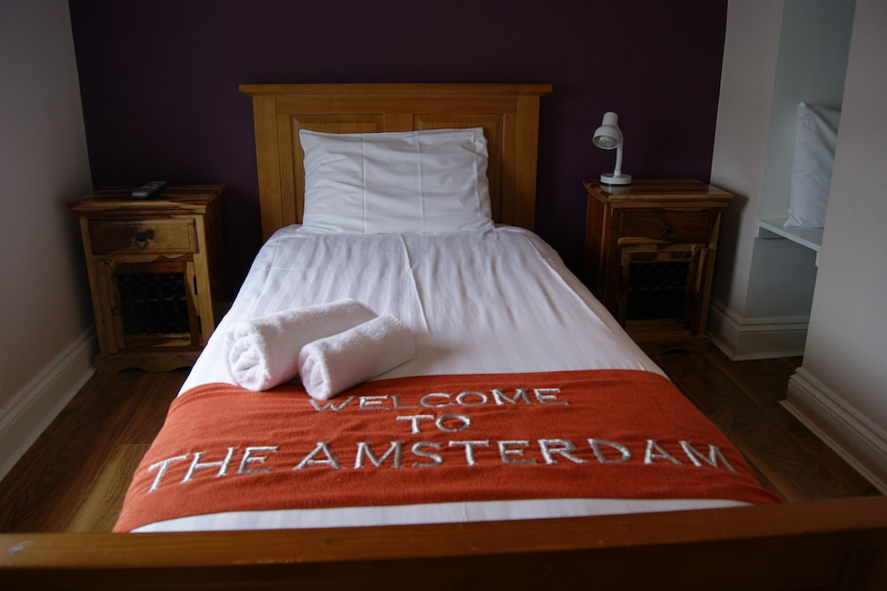 Amsterdam Hotel 31/70