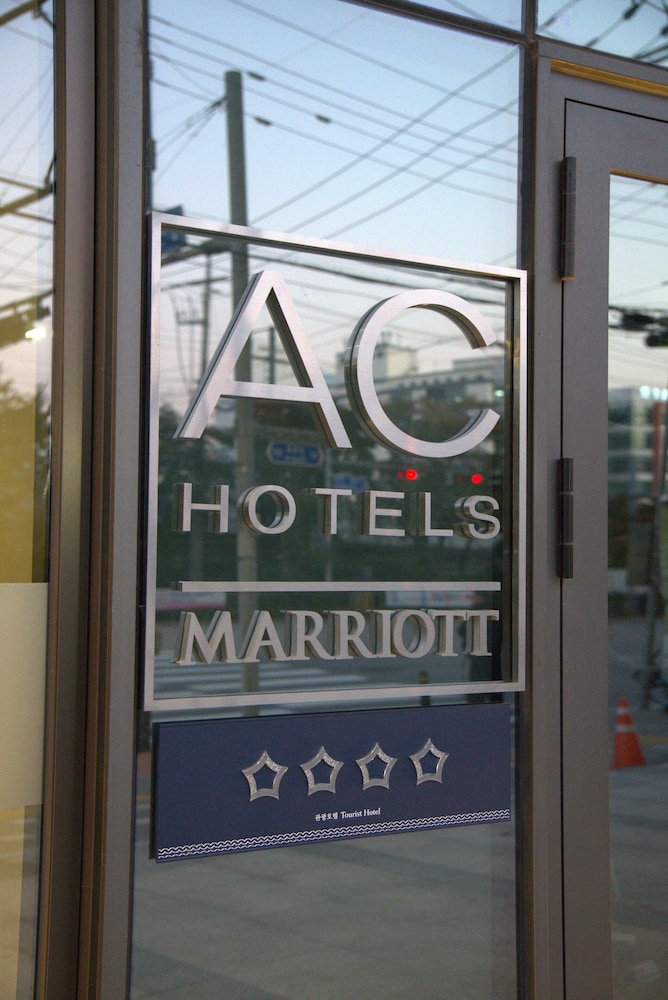 AC Hotel Seoul Geumjeong 1/48