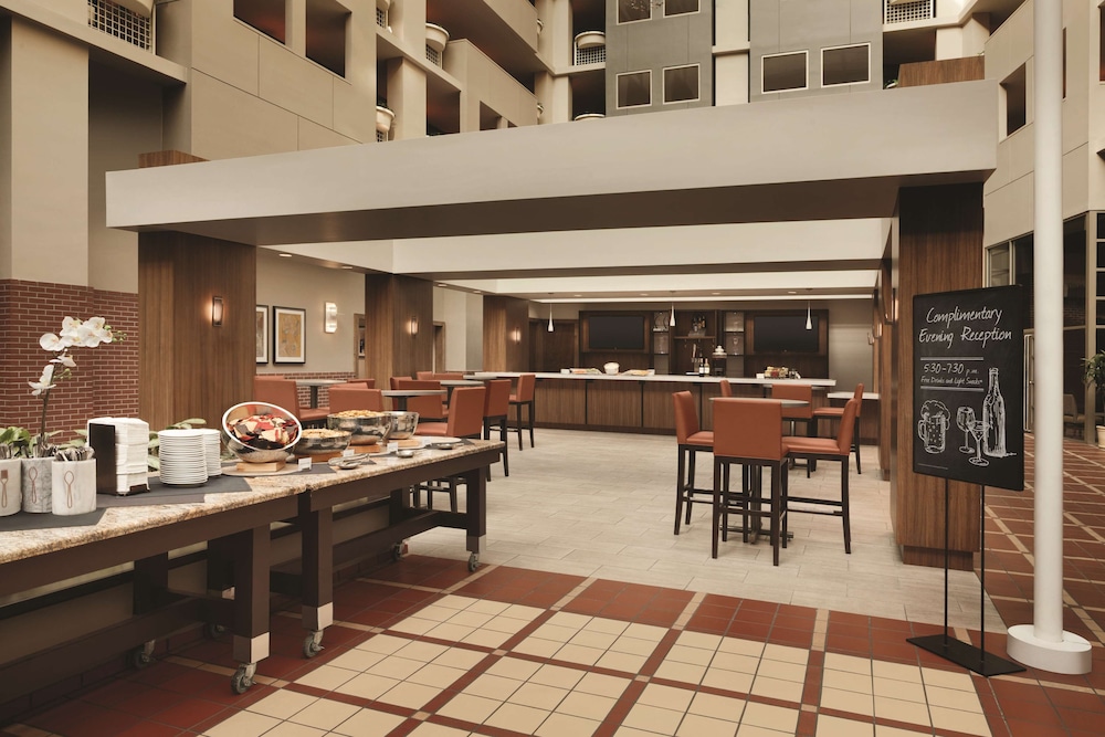 Embassy Suites by Hilton Atlanta at Centennial Olympic Park 51/69