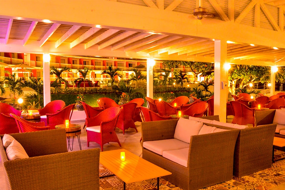 Grand Decameron Cornwall Beach, A Trademark All Inclusive 32/50