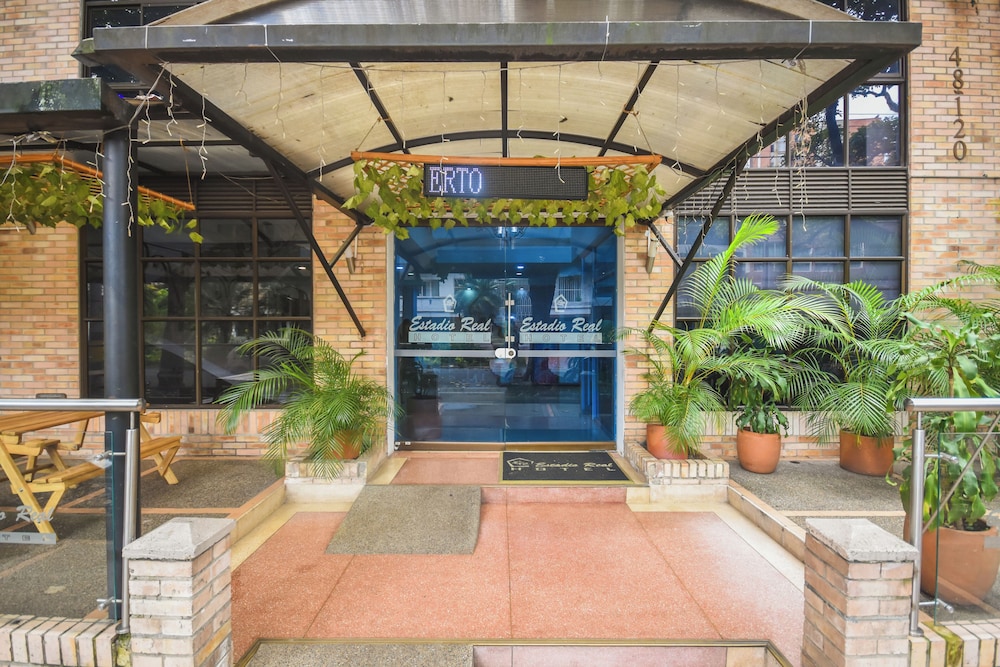 Estadio Real Hotel 8/43