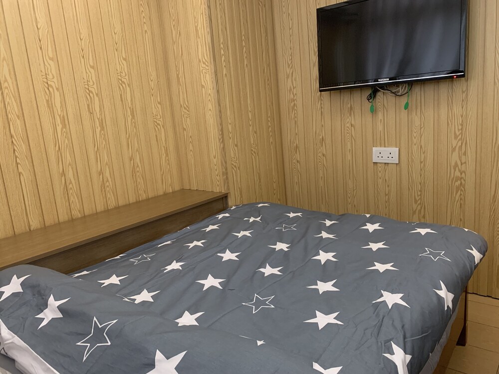 HK Mingdu Hotel 28/43