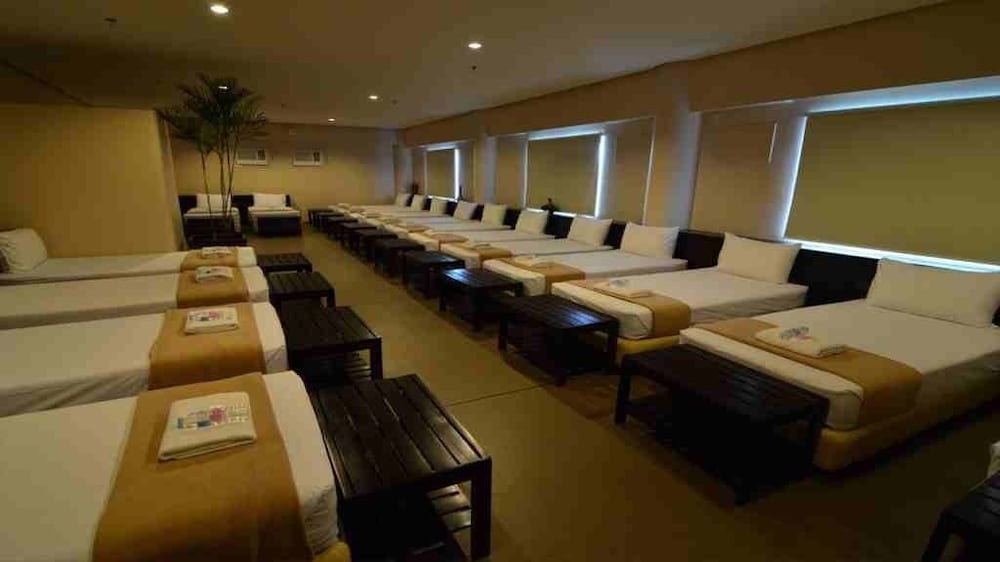 N Hotel 49/55