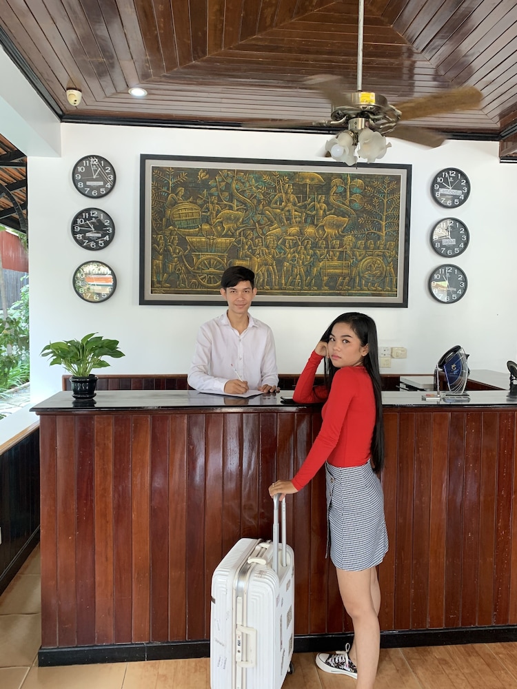 Golden Orchid Angkor 5/61