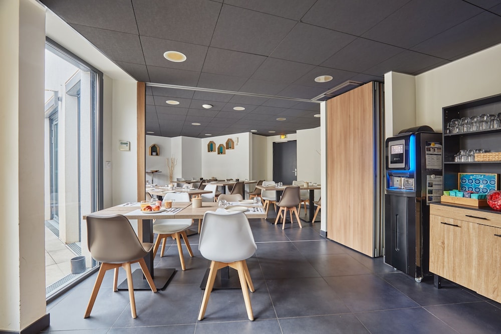 Appart hotel Odalys City Marseille Centre Parc Chanot Velodrome 38/50