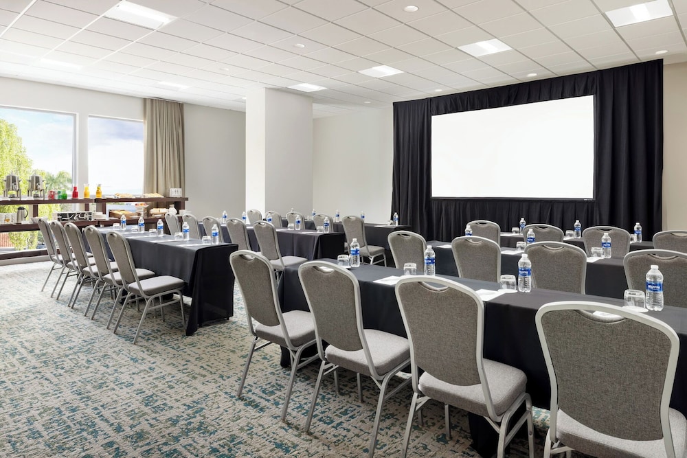 Hyatt Centric San Juan Isla Verde 52/57