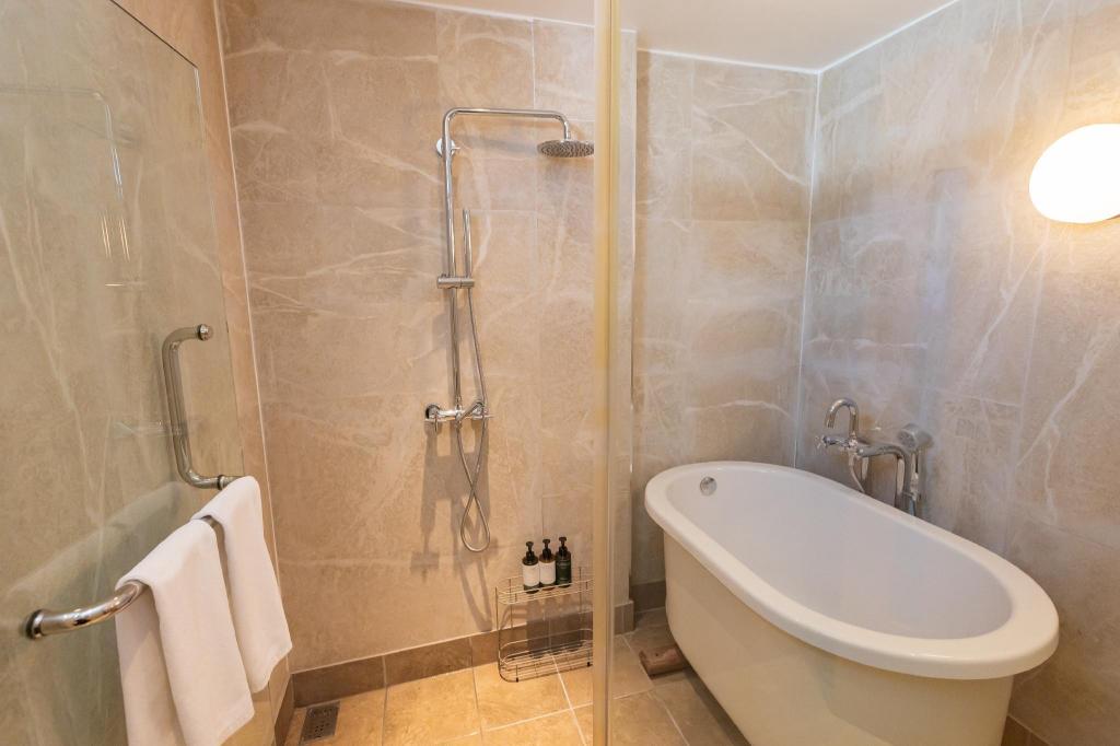 Casual, Family, Cottage, 1 King and 4 Single Beds, Garden View, Kayatsuma Okinawa Hotel & Resort 2/2