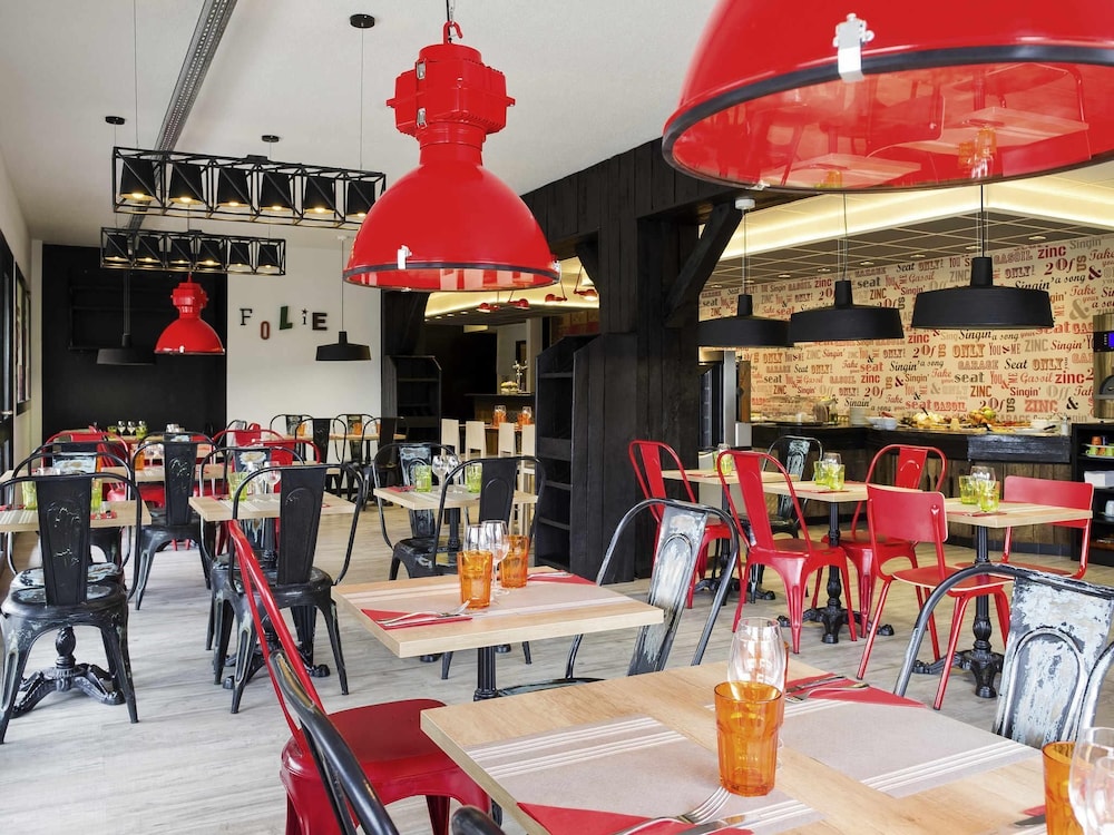 Ibis Styles Chartres 39/50