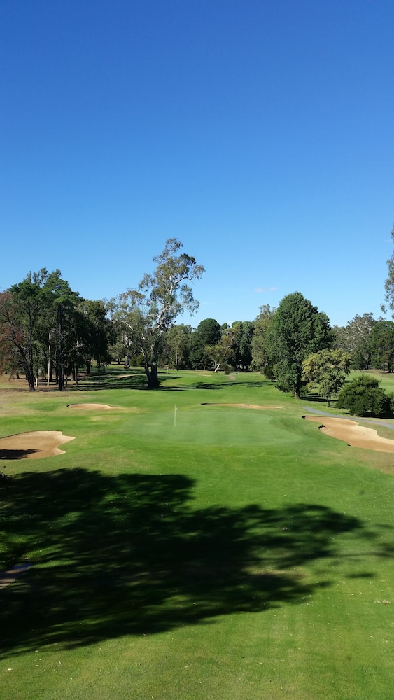 Corowa Golf Club Motel 23/32