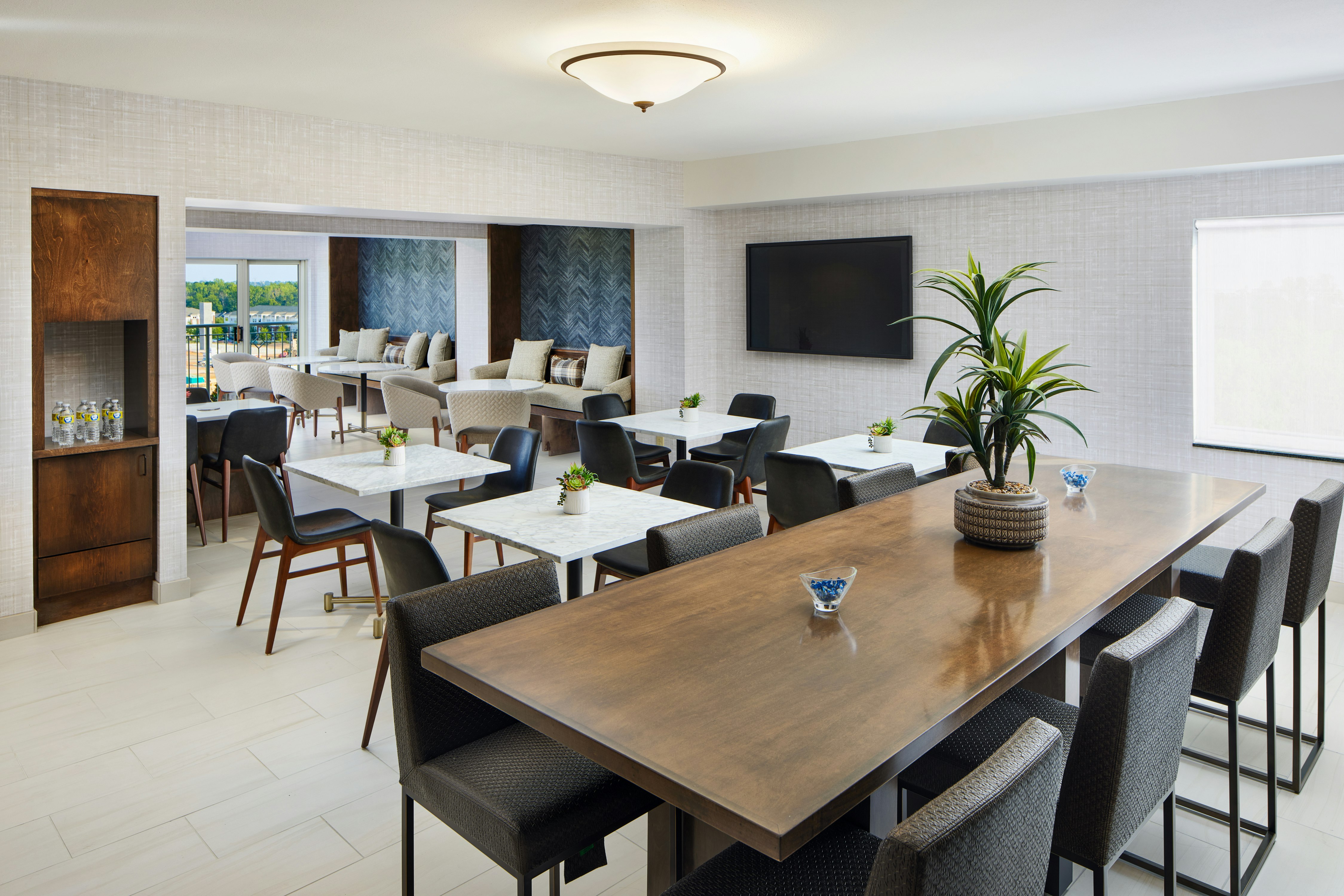 Hilton Charlotte Airport 33/36